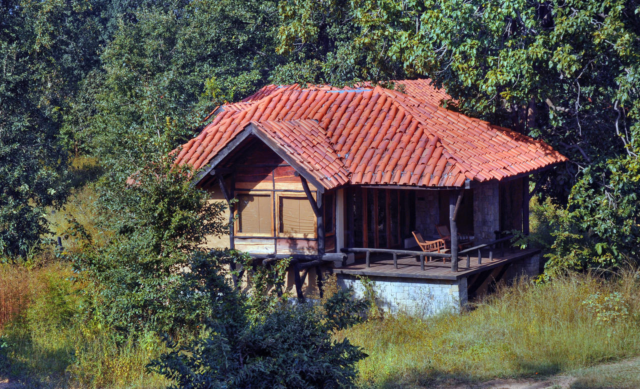 Kanha Earth Lodge Mandlā Exteriér fotografie