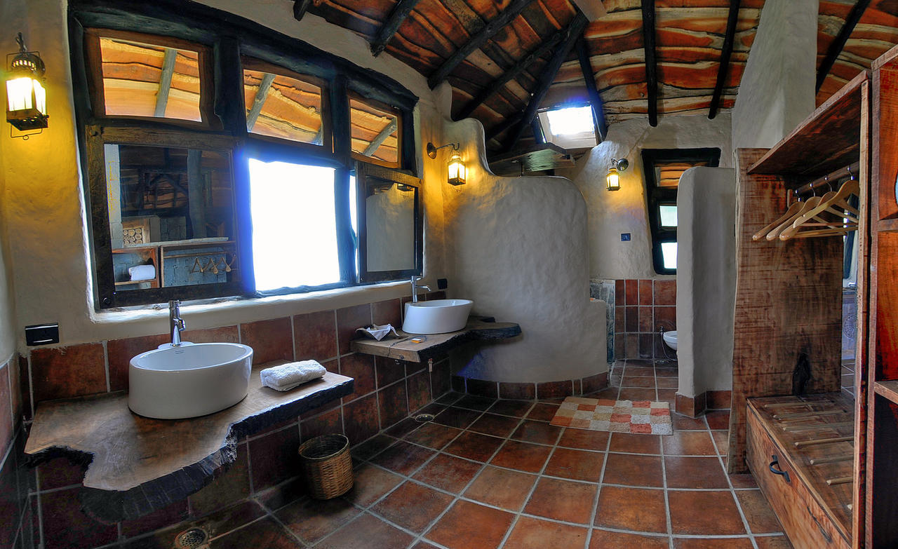 Kanha Earth Lodge Mandlā Exteriér fotografie