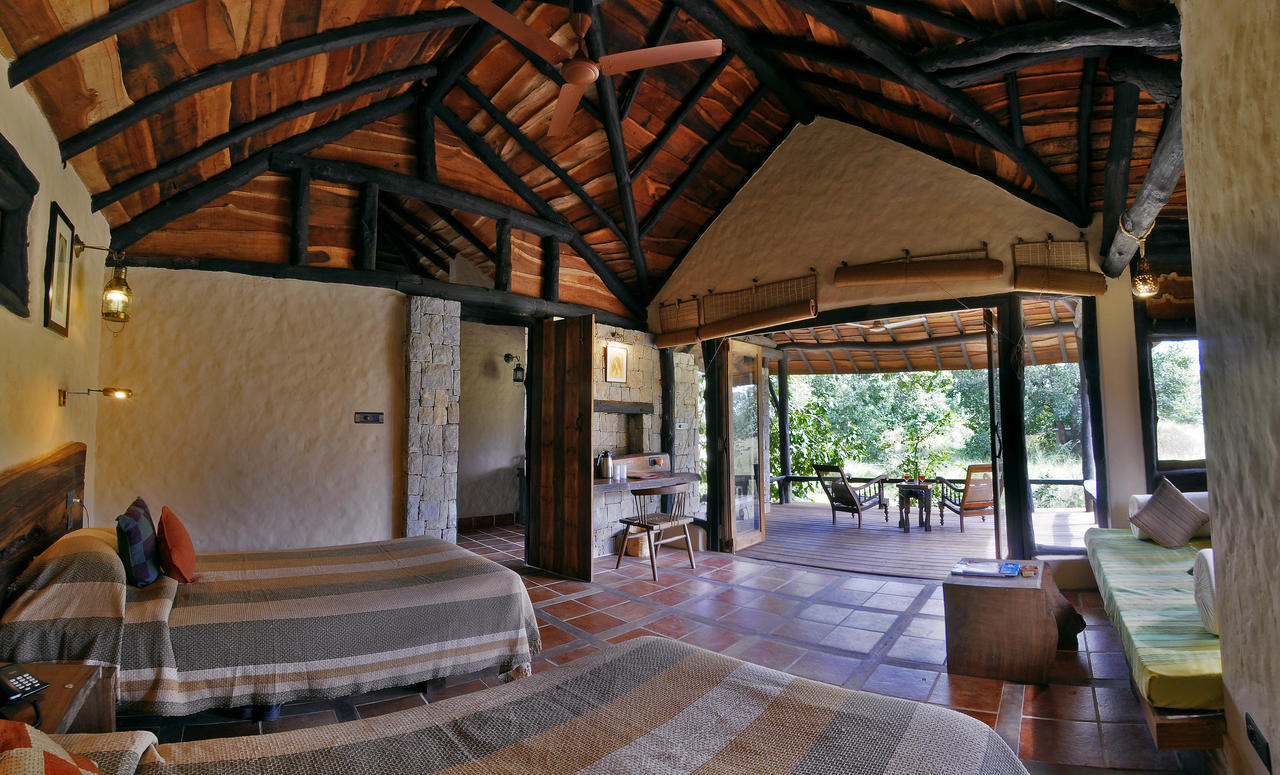 Kanha Earth Lodge Mandlā Exteriér fotografie